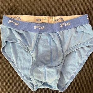 2xist brief
